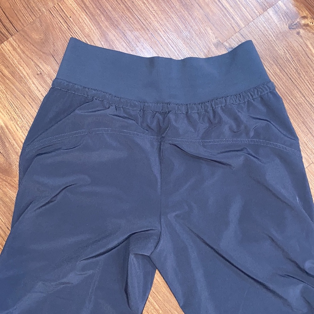 Athleta Gray Pants - Picture 5 of 6
